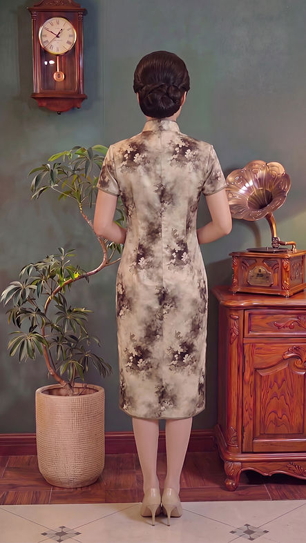 米啡色水墨畫短旗袍 Short beige-brown cheongsam with an ink painting pattern P-032