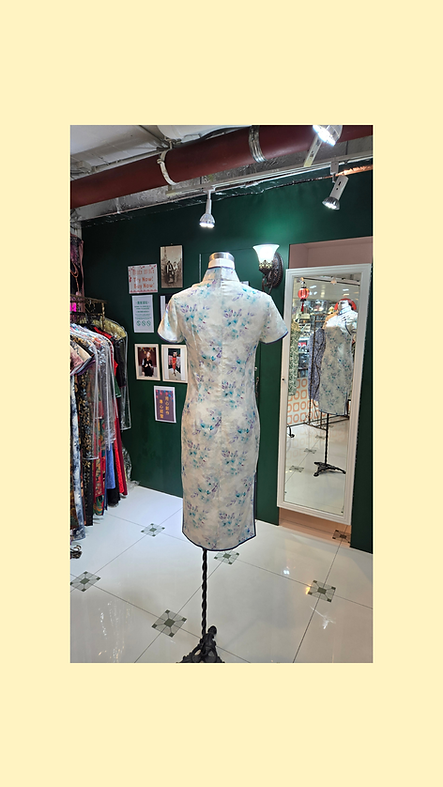 藍色小花短旗袍 Short blue floral qipao P-036